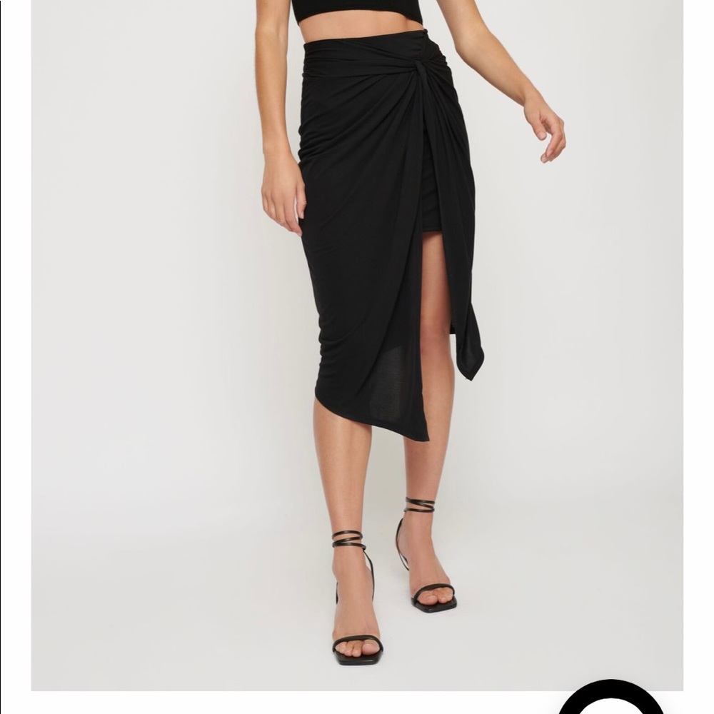 NWT Dynamite Twist-Front Midi Skirt